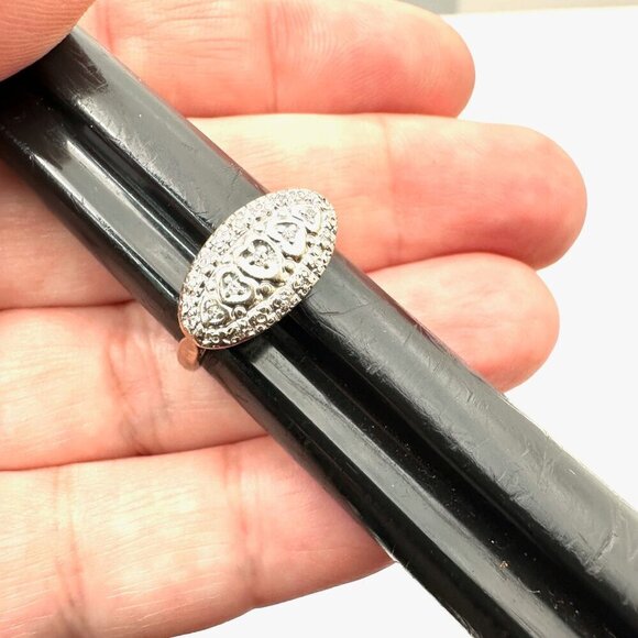 Estate Find 14K White Gold Small Diamond Ring Size 5, 2.5 Grams - Picture 5 of 6